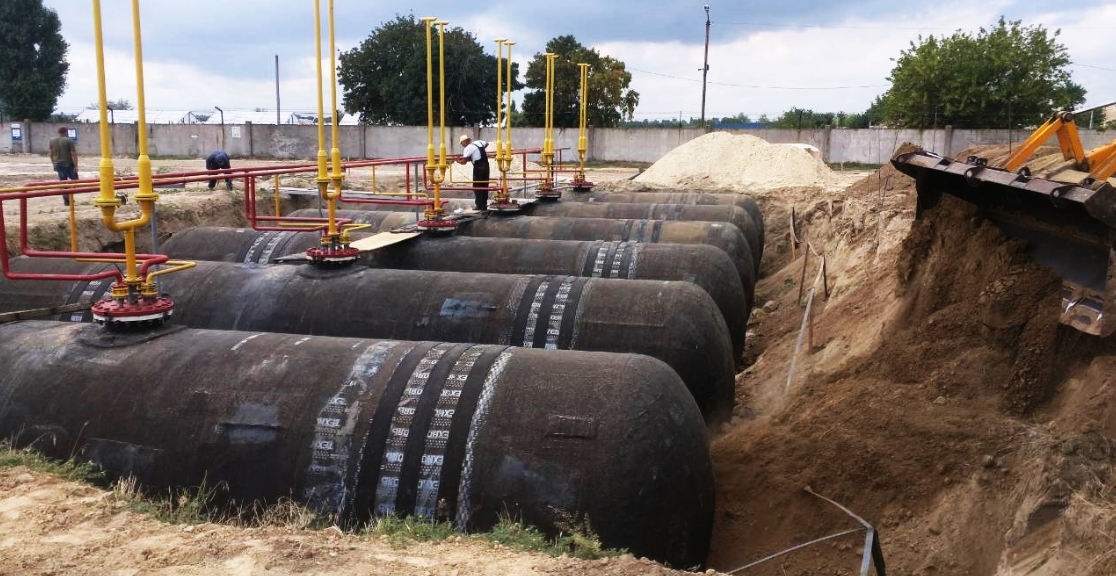 ГАЗОНАПОВНЮВАЛЬНА СТАНЦІЯ 